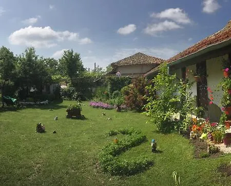 House Gabri Pensiune Ovstrovce
